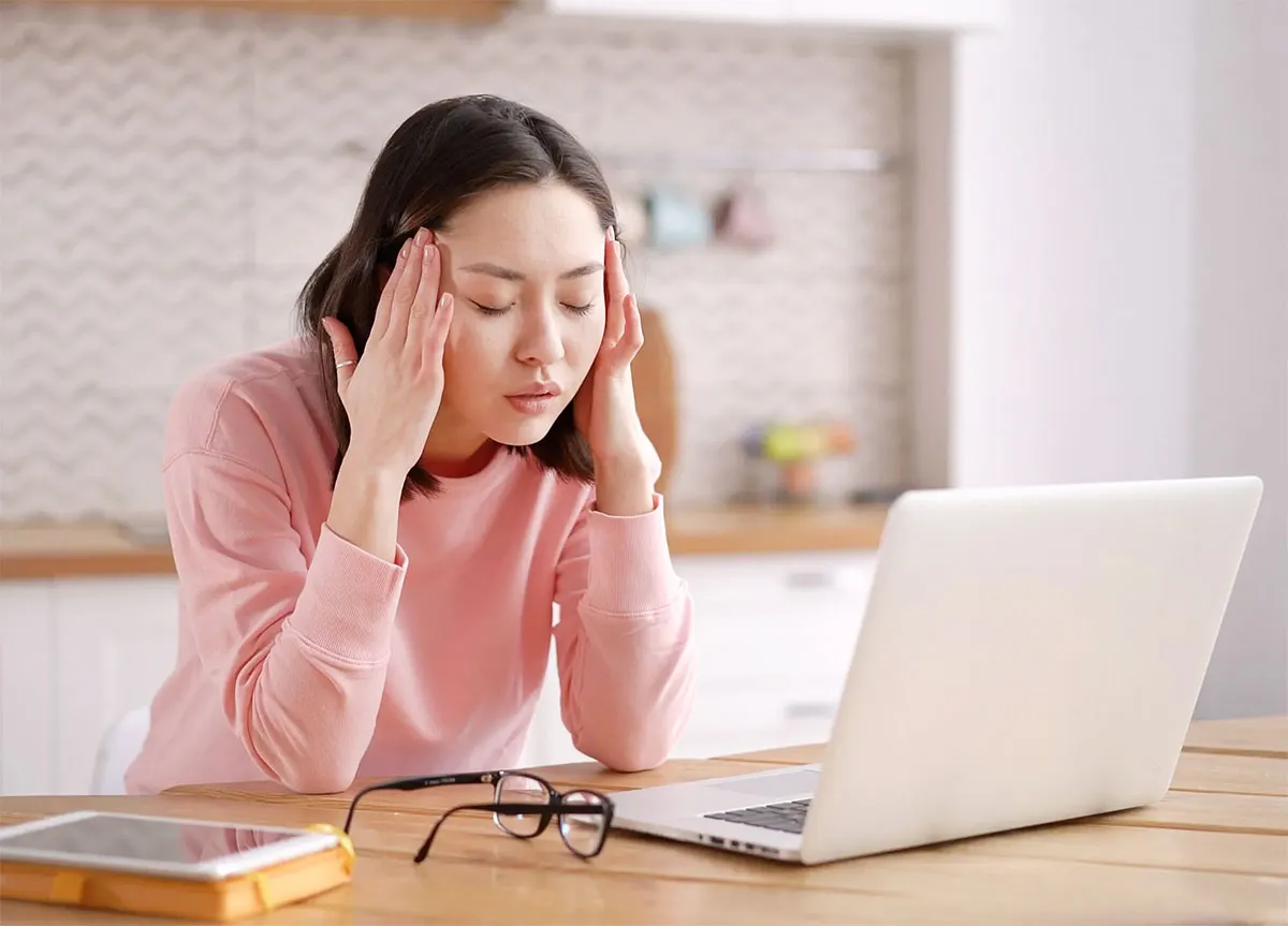 Khi tinh thần mệt mỏi, khả năng điều tiết cảm xúc sẽ giảm đi rõ rệt.