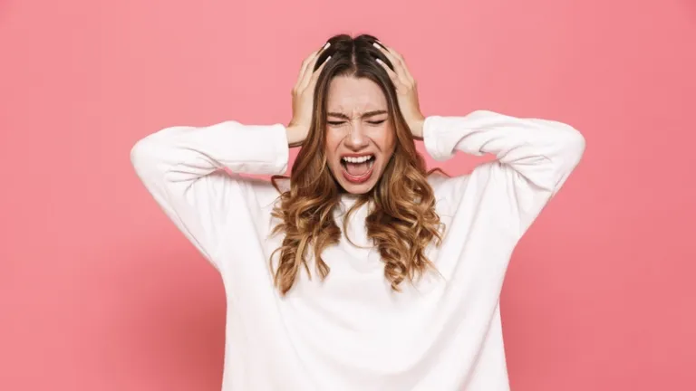 Khi bạn dễ cáu gắt và mất kiên nhẫn hơn trước